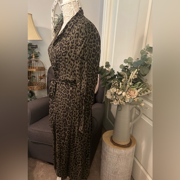Lucky Brand Cheetah Print Button up Dress w/ Tie - Picture 3 of 9